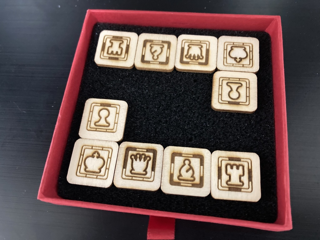 SHIKAKU -Armored Chess-