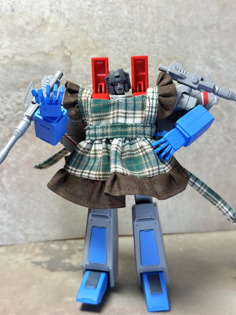 ロボ特化フリフリエプロン【S-12】