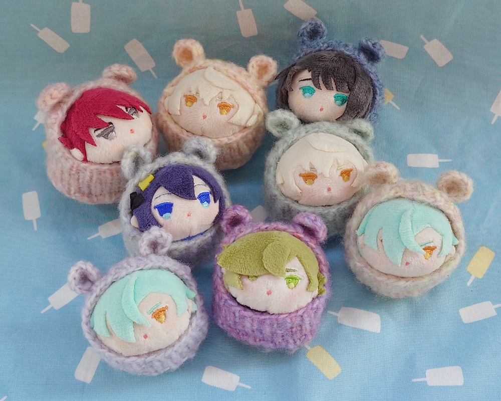 ◆なぞのセーター（もちマスミニサイズ）