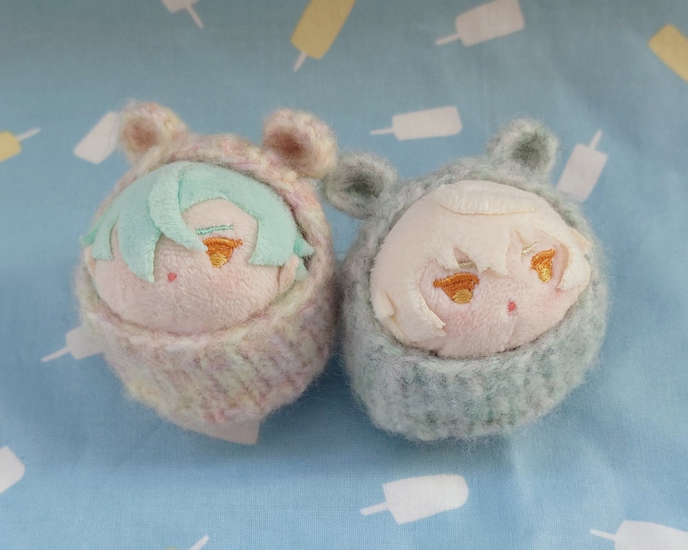 ◆なぞのセーター(もちマスミニサイズ)