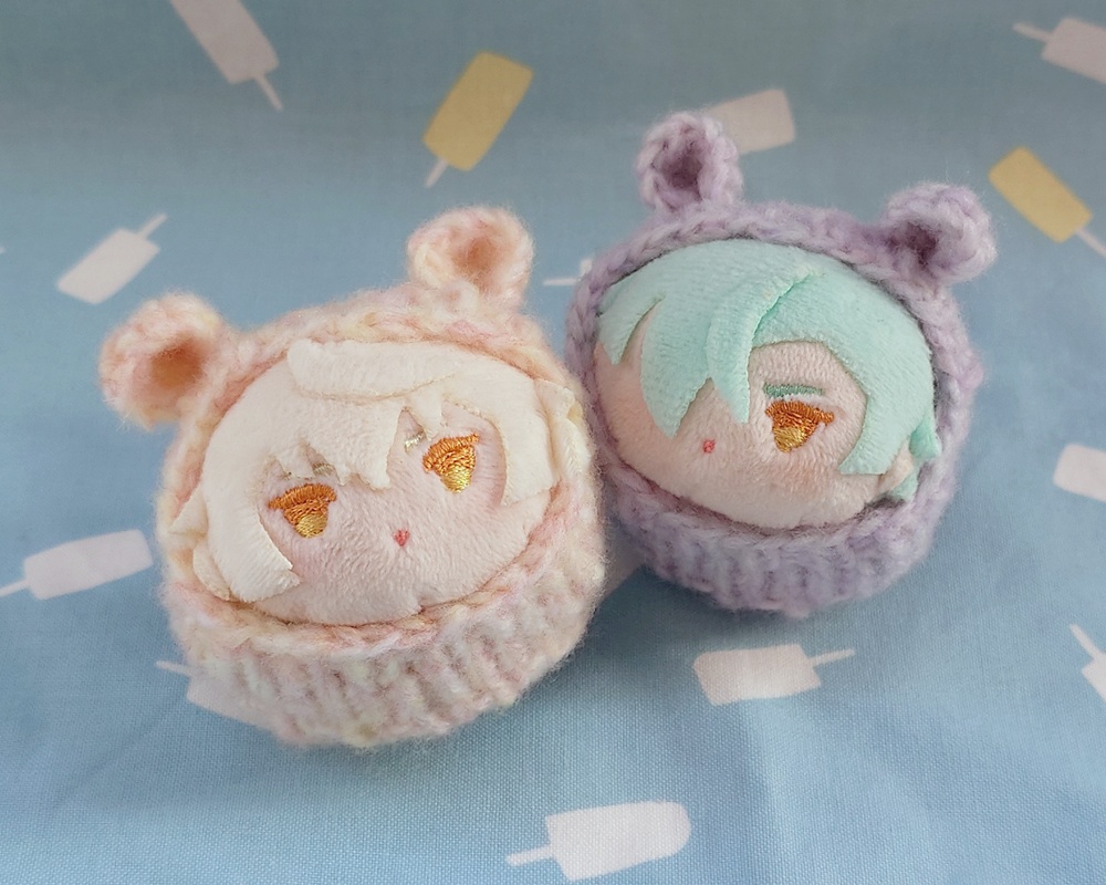 ◆なぞのセーター(もちマスミニサイズ)