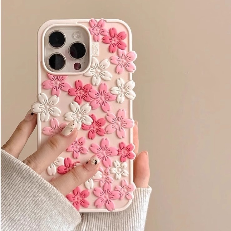 花柄のiPhoneケース