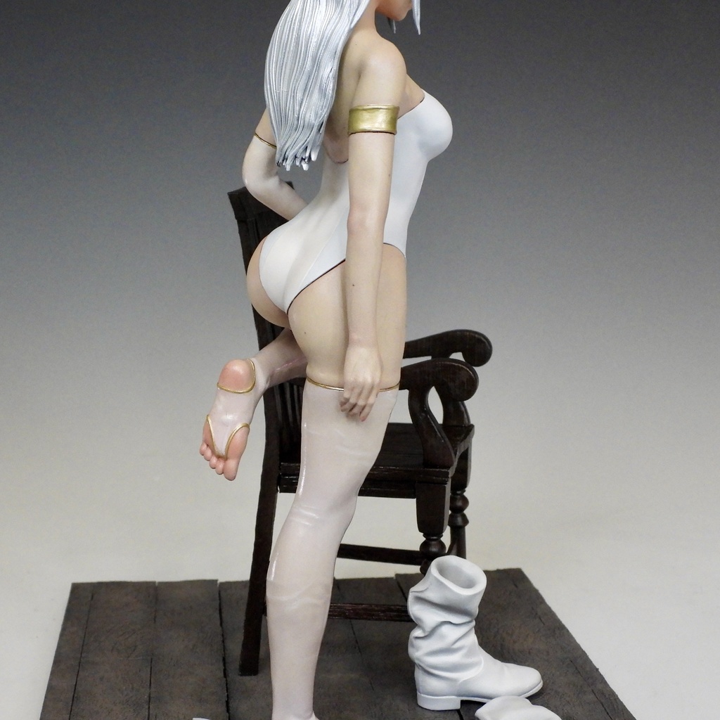 1/6スケール 未組み立てガレージキット「Take a rest」