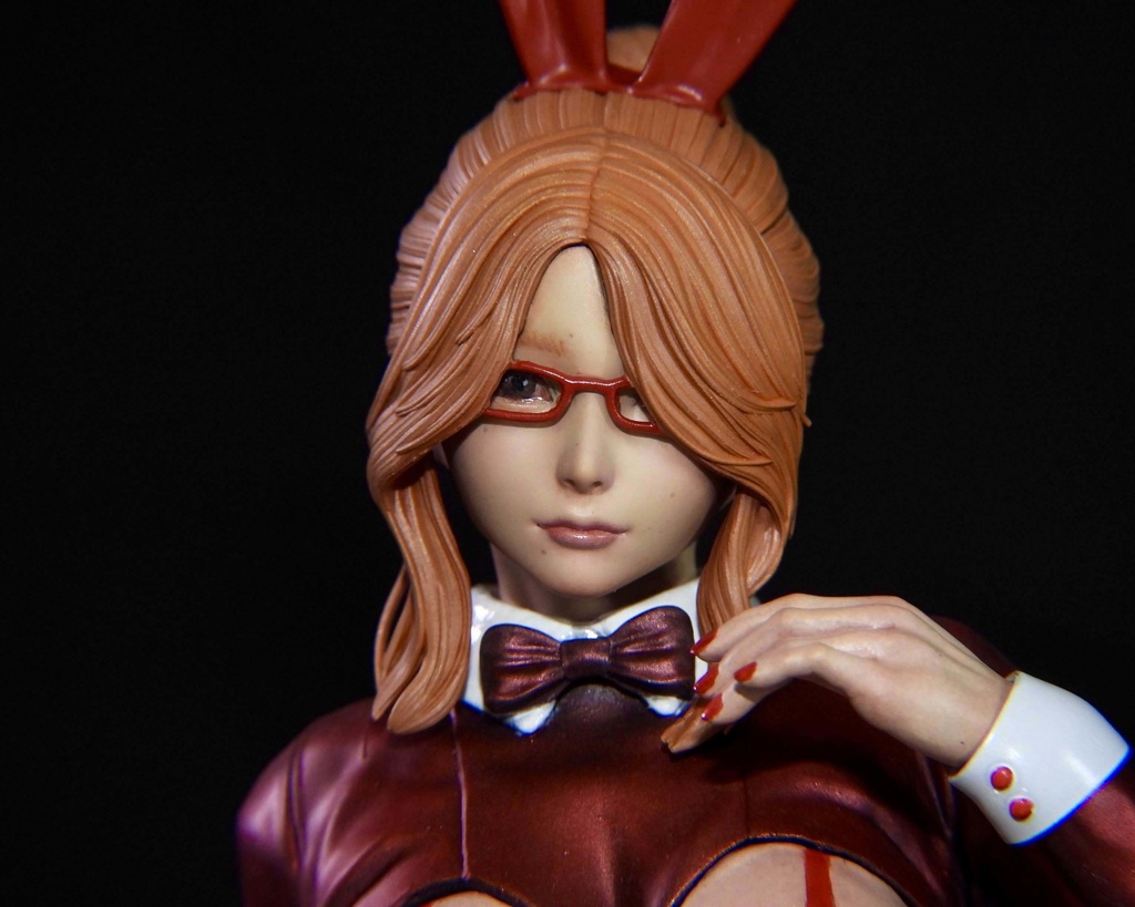 1/6スケール 未組み立てガレージキット「Beckon Bunny」