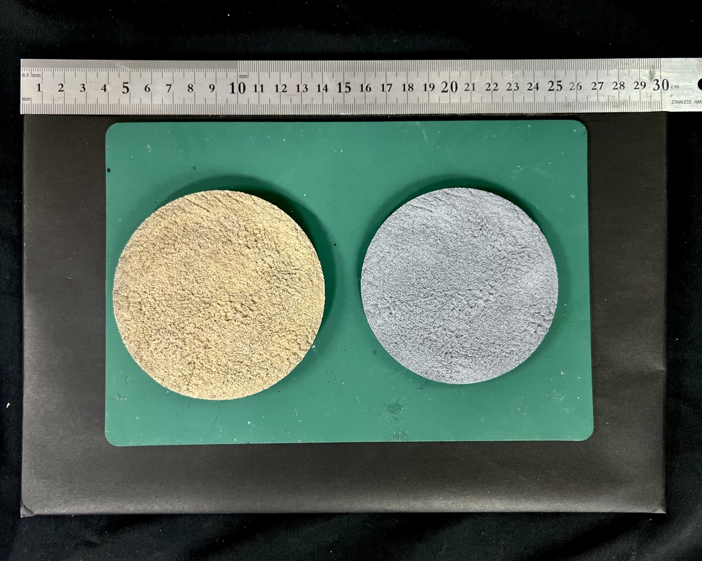 フィギュア用台座 1/6・1/7スケール 砂浜 未塗装 ガレージキット