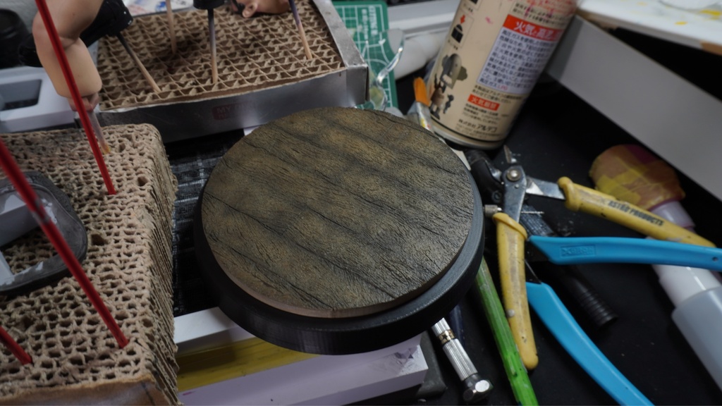 フィギュア用台座 1/6・1/7スケール 教室の床 未塗装 ガレージキット