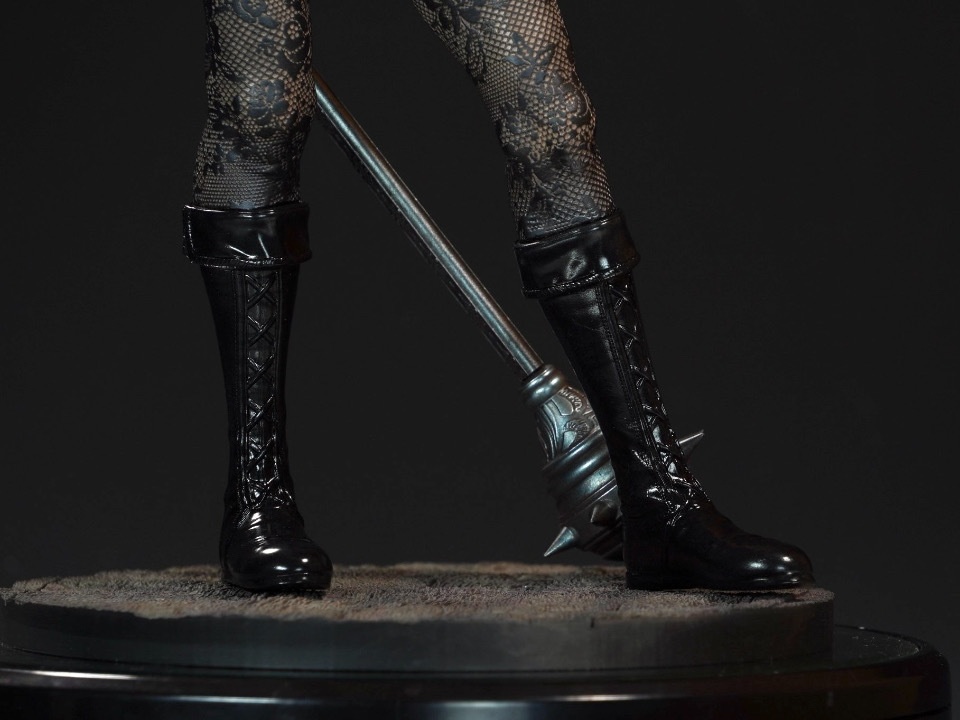 1/6スケール 未組み立てガレージキット「Bondage of the Bookworm」