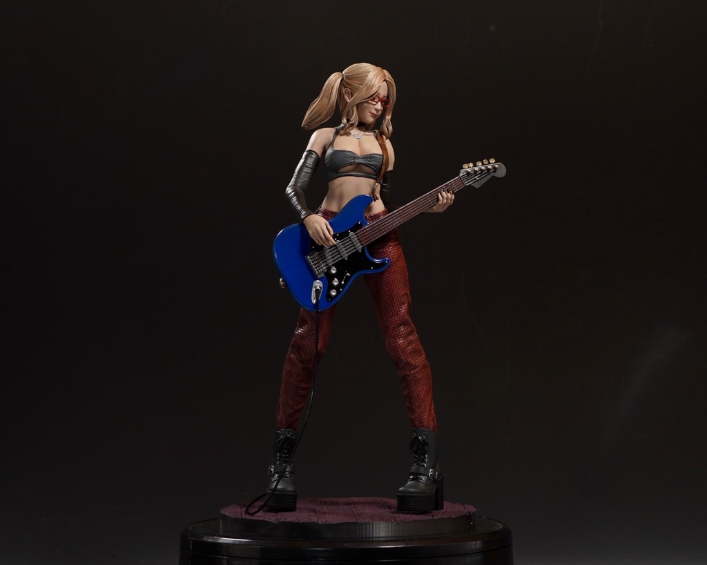 【1月上旬発送】1/6スケール 未組み立てガレージキット「Electric Muse 2015」