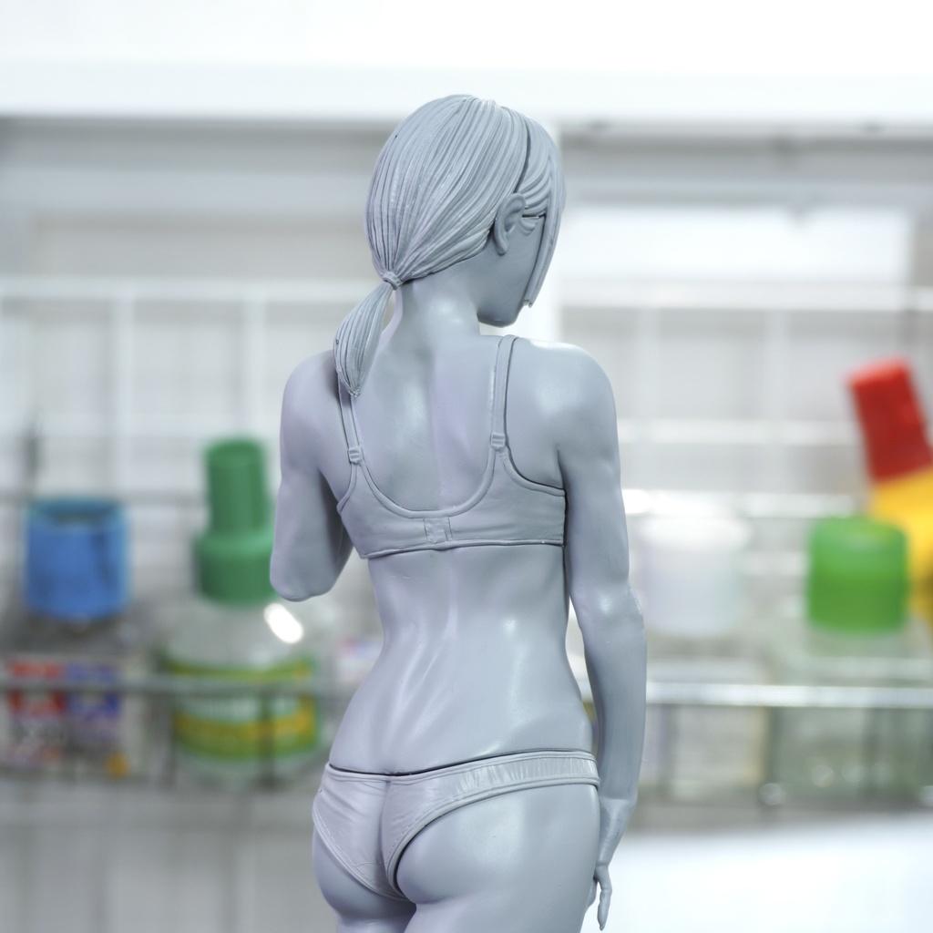 1/7スケール 未組み立てガレージキット「Small Sanctuary」