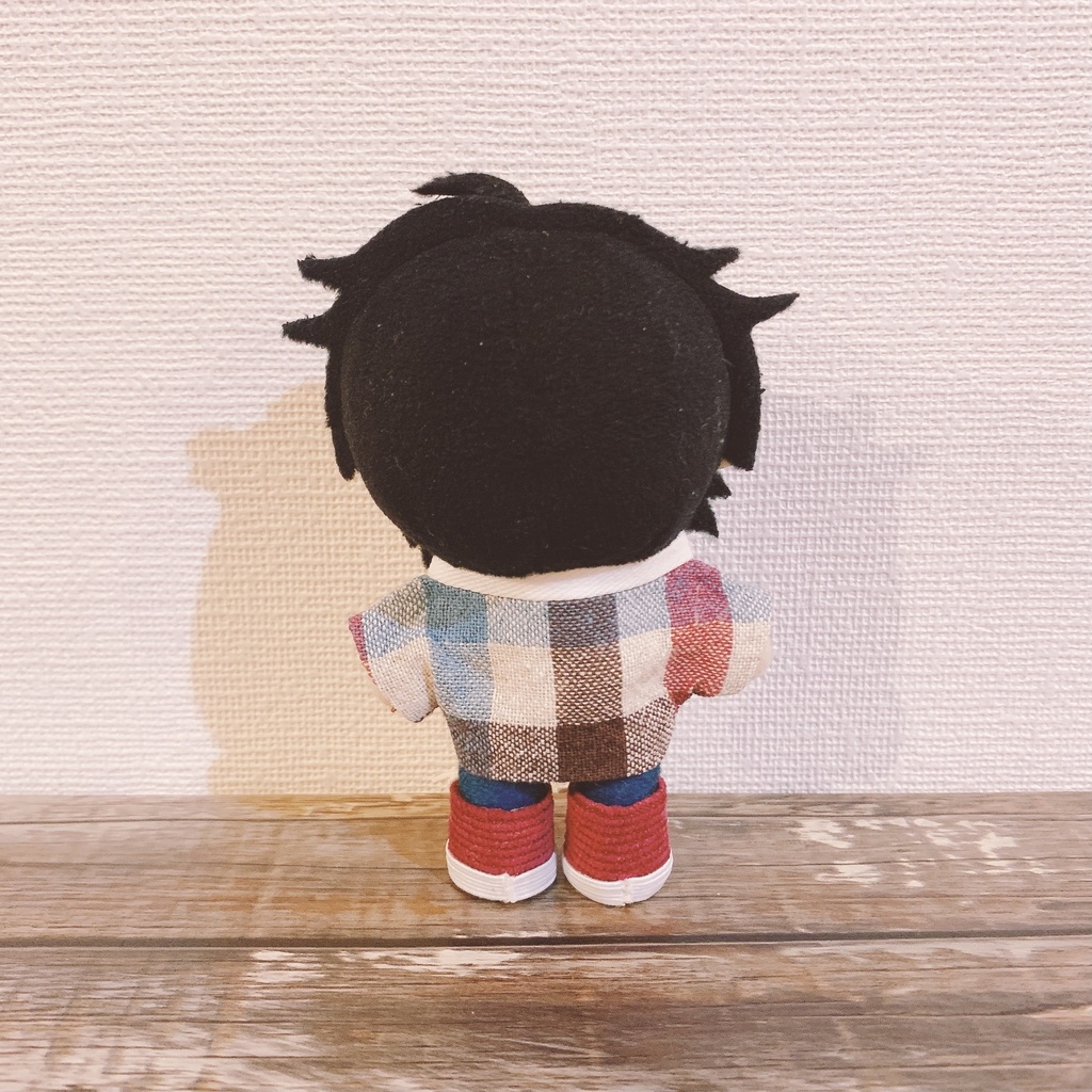 チェックシャツ