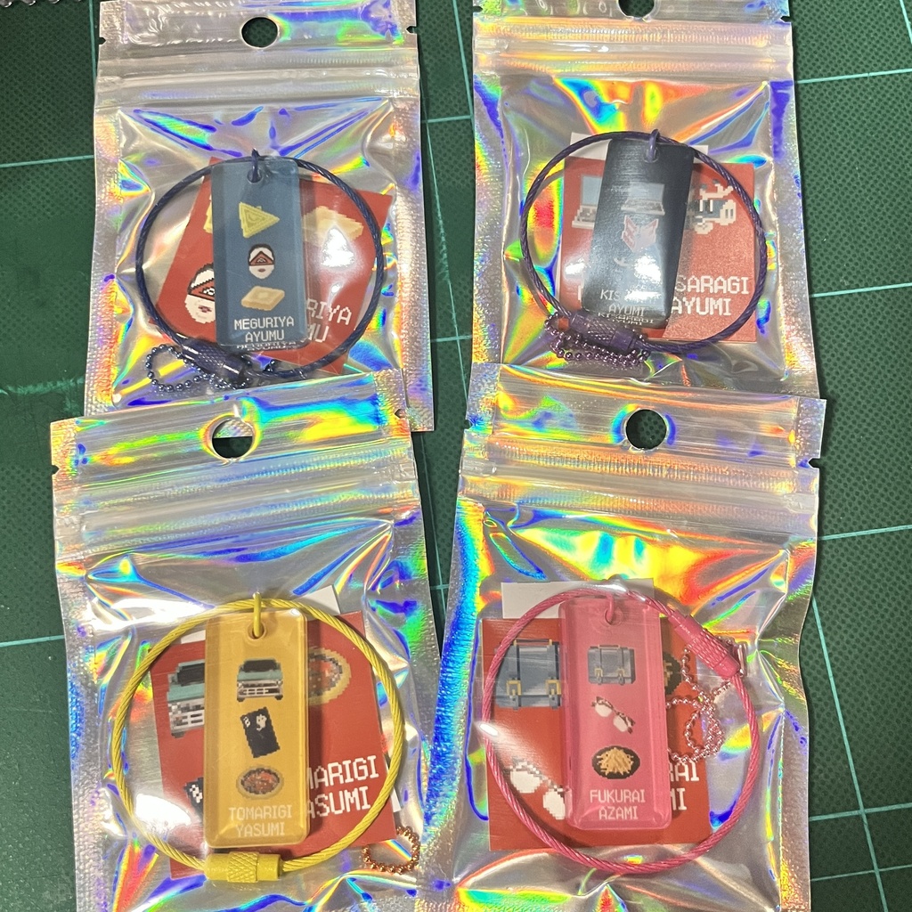 厚めの概念アクキー