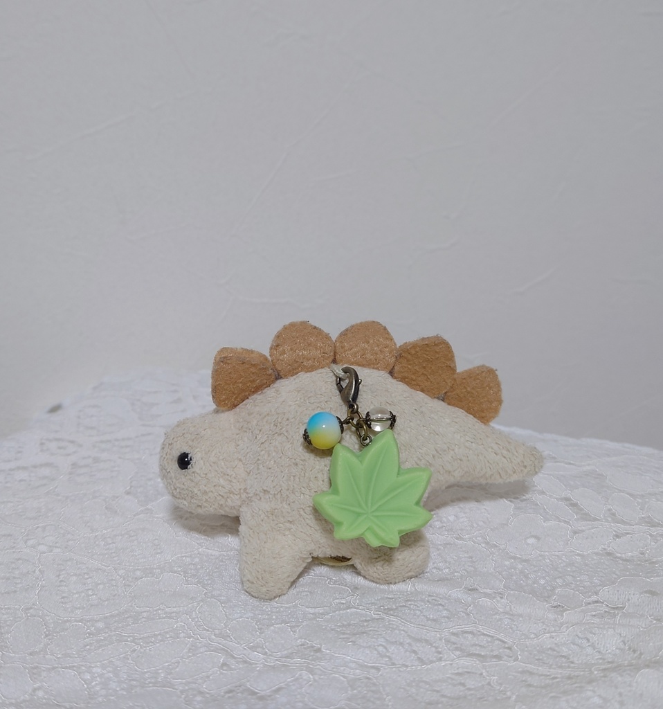 あおもみじ(黄色と空色)【和菓子風】【マスクチャーム】【ぬいチャーム】