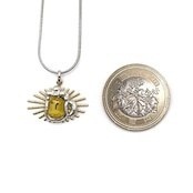 ビールのネックレス「華の金曜日」