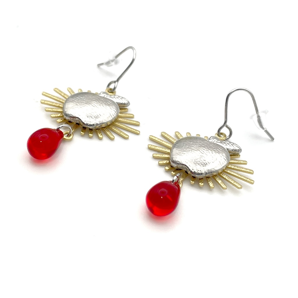 ピアス「知恵の実」