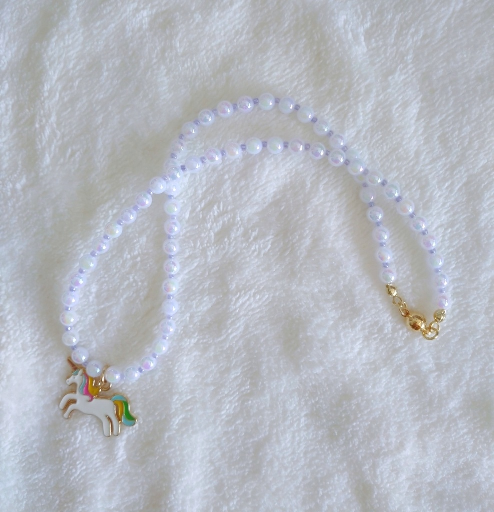 ユニコーンチャームのチョーカー