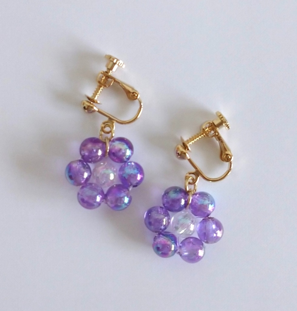 お花のイヤリング