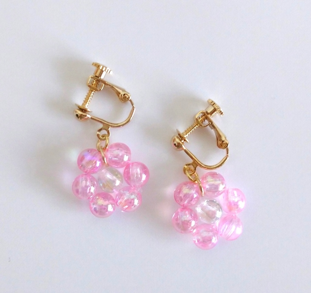 お花のイヤリング