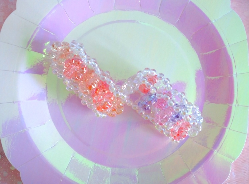 お花のビーズバングル