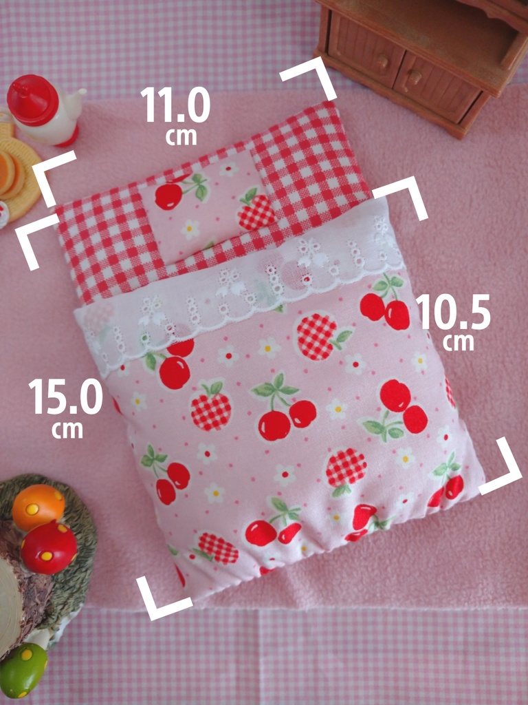 飾って遊べるポケット型おふとん(さくらんぼフルーツ)