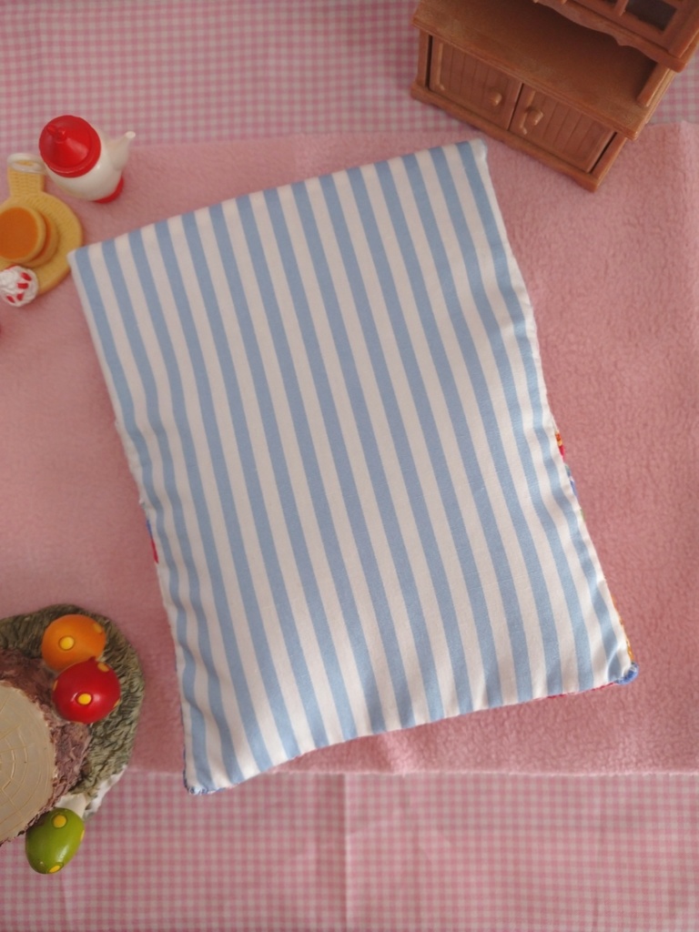 飾って遊べるポケット型おふとん(アニマル/ブルー)