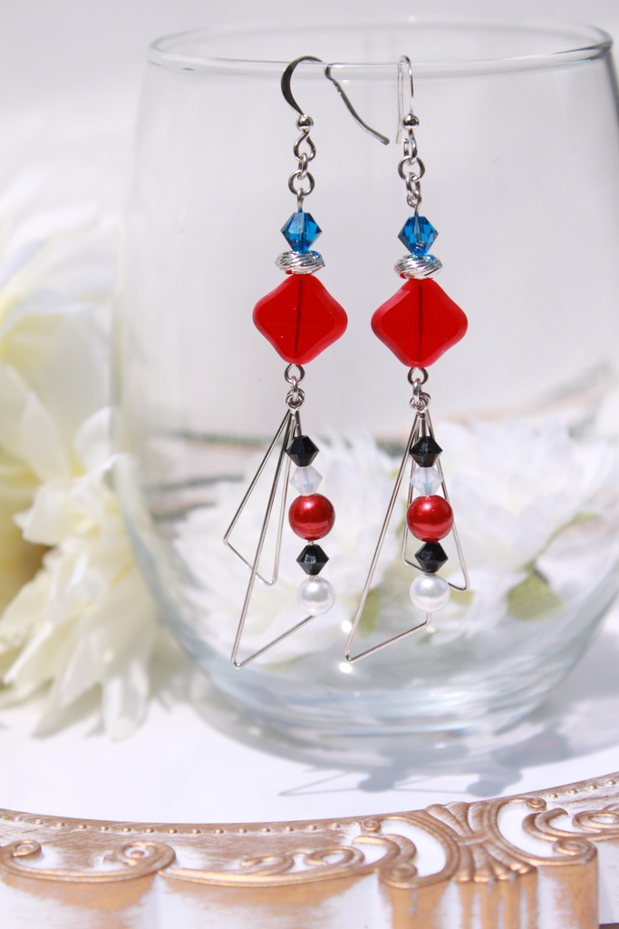 吸血鬼すぐ死ぬ キャラクターイメージ ピアス/イヤリング