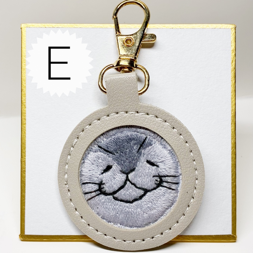 顔キーホルダー