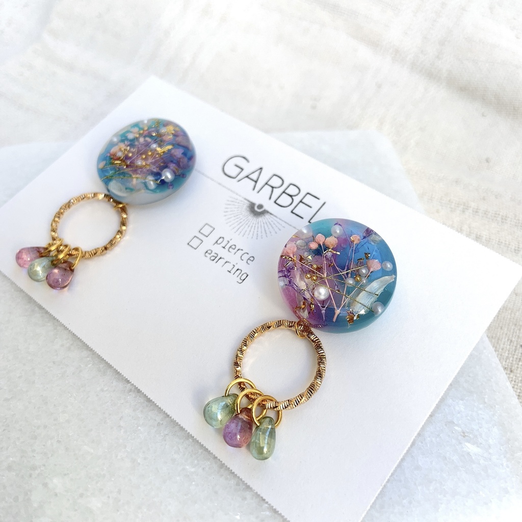 冬隣 巴形薙刀イメージ耳飾り