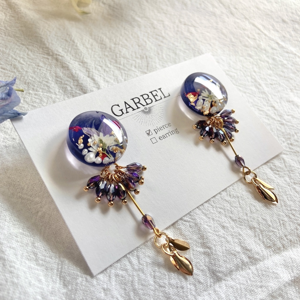 冬隣 鯰尾藤四郎イメージ耳飾り