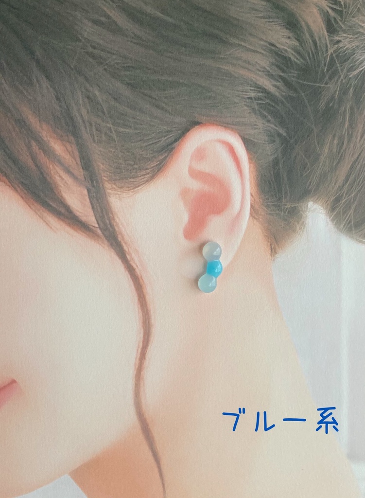 three‐colorピアス