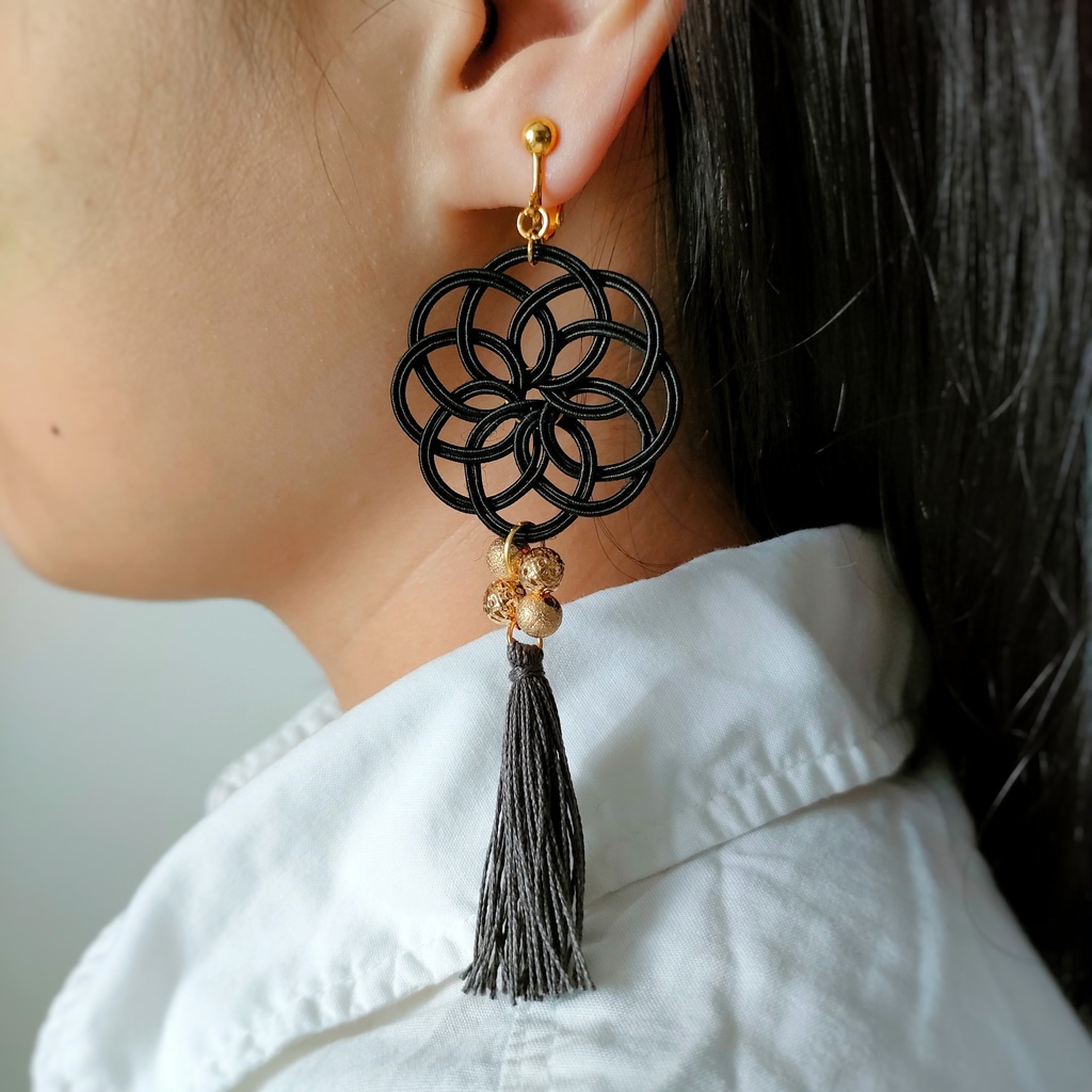 ゴールデンカムイ 尾形百之助イメージ 水引の耳飾り