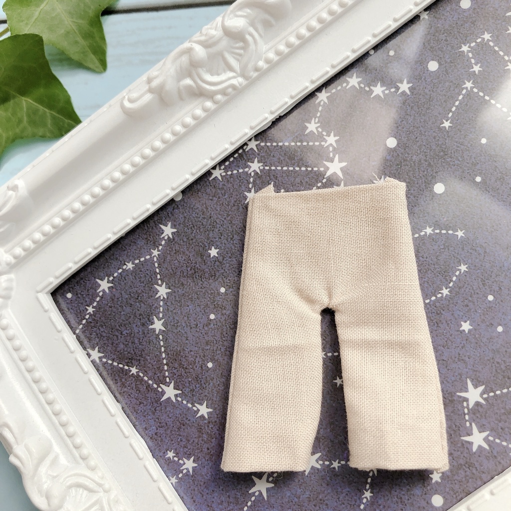 【パンツ】合わせやすいベージュパンツ オビツ11 ねんどろいどどーる兼用