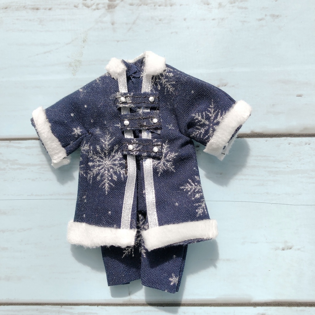 【🎄大人気の為再販】雪柄✖️紺❄️💙サンタコート2点セット オビツ11 ねんどろいどどーる兼用