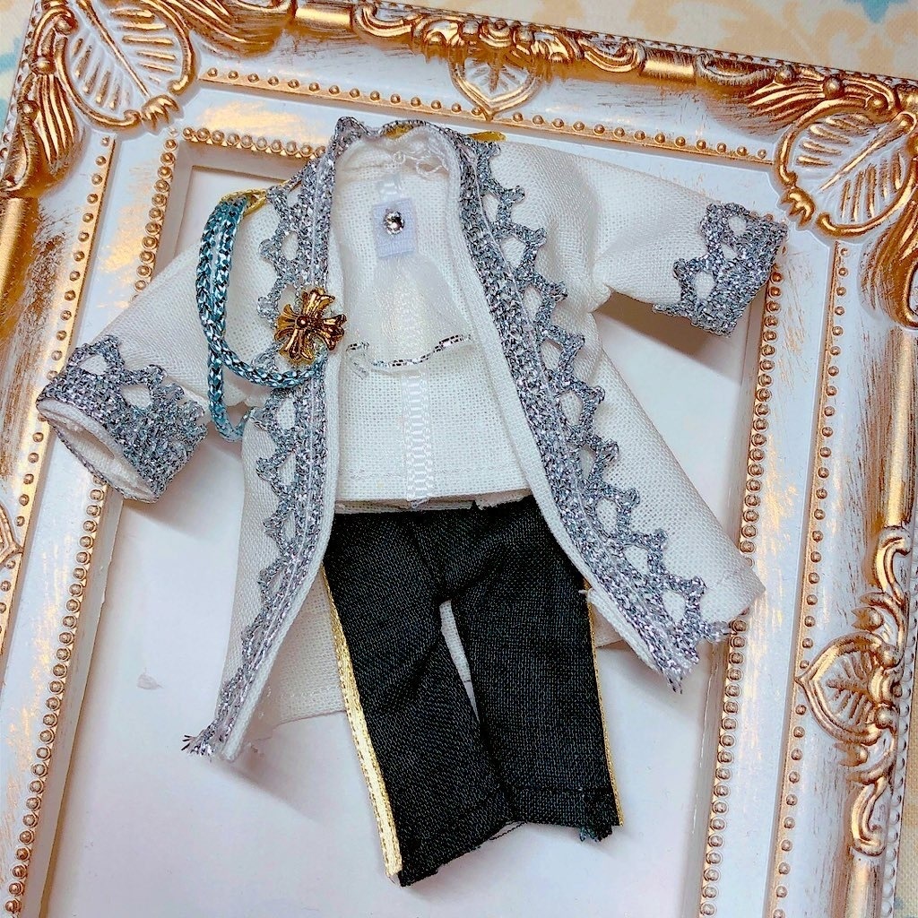 【4点セット】ホワイトプリンス4点セット オビツ11ねんどろいどどーる兼用