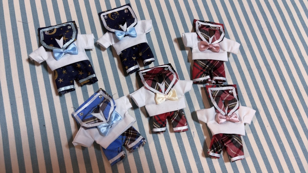 【ドール用】🩵チェック柄セーラー服❤️