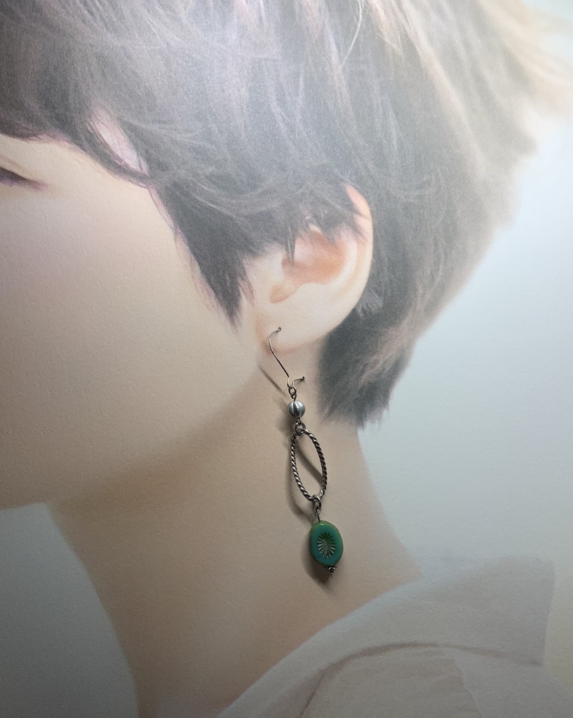 ハンドメイドピアス