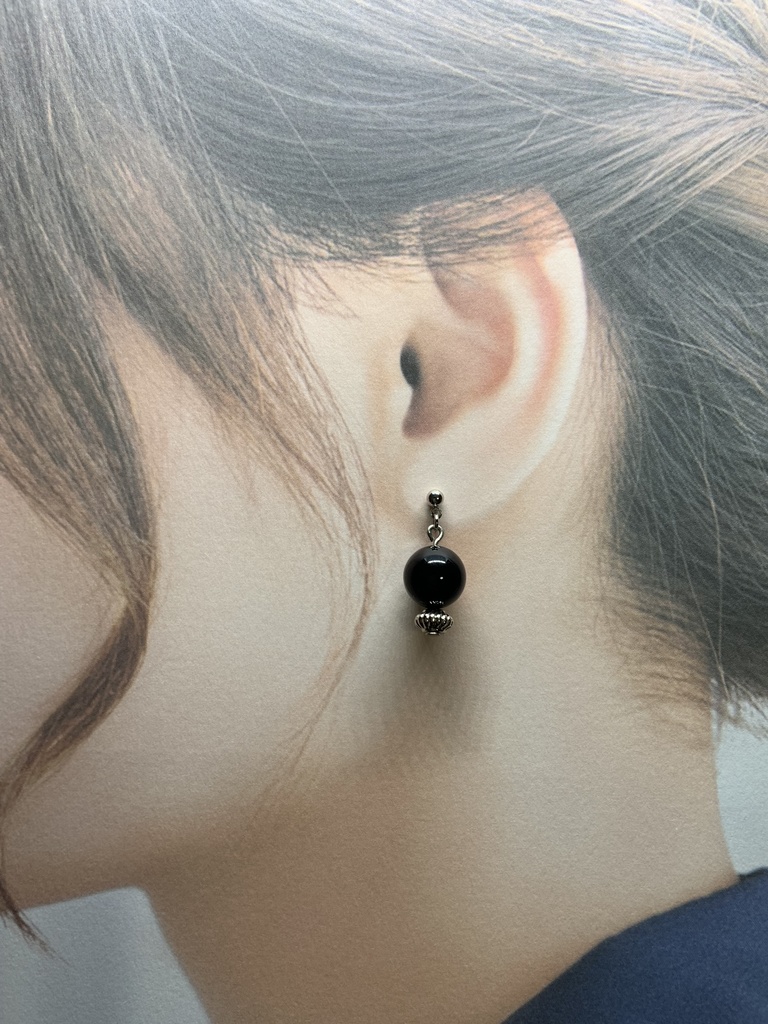 五条・夏油イメージピアス (大粒パール)