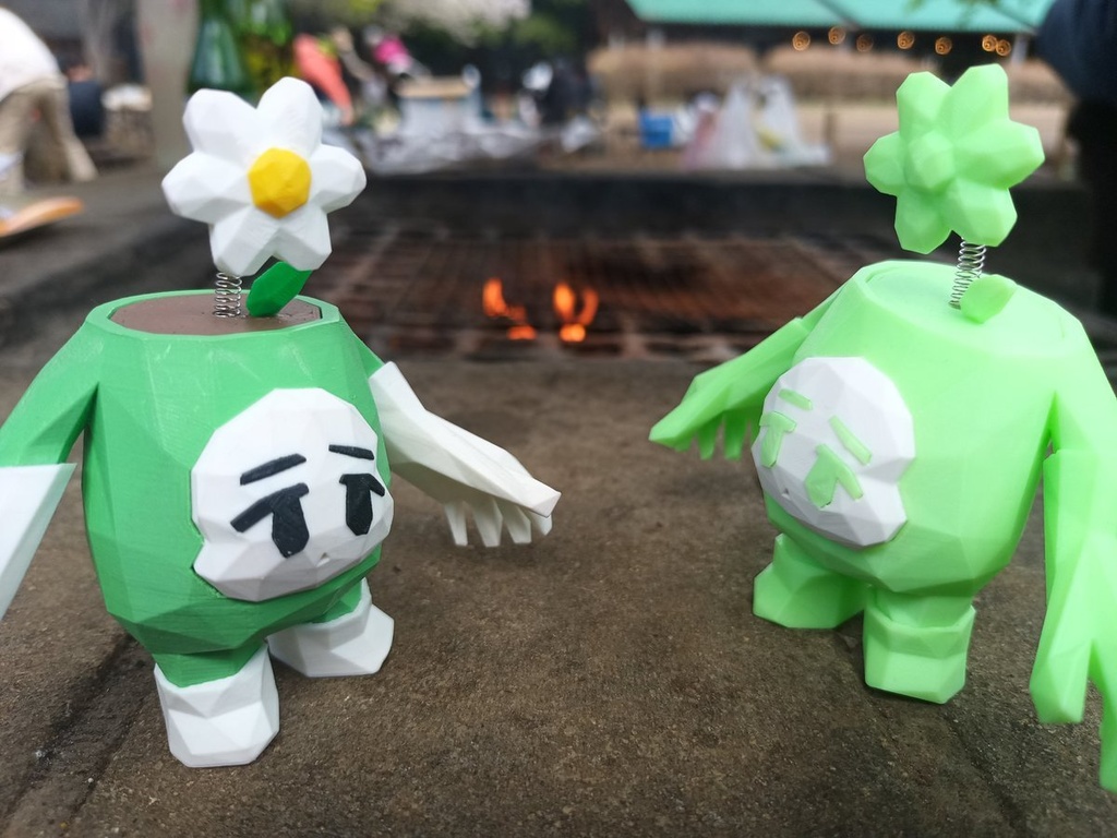 もちもちポットくんのカチカチフィギュア(蓄光)