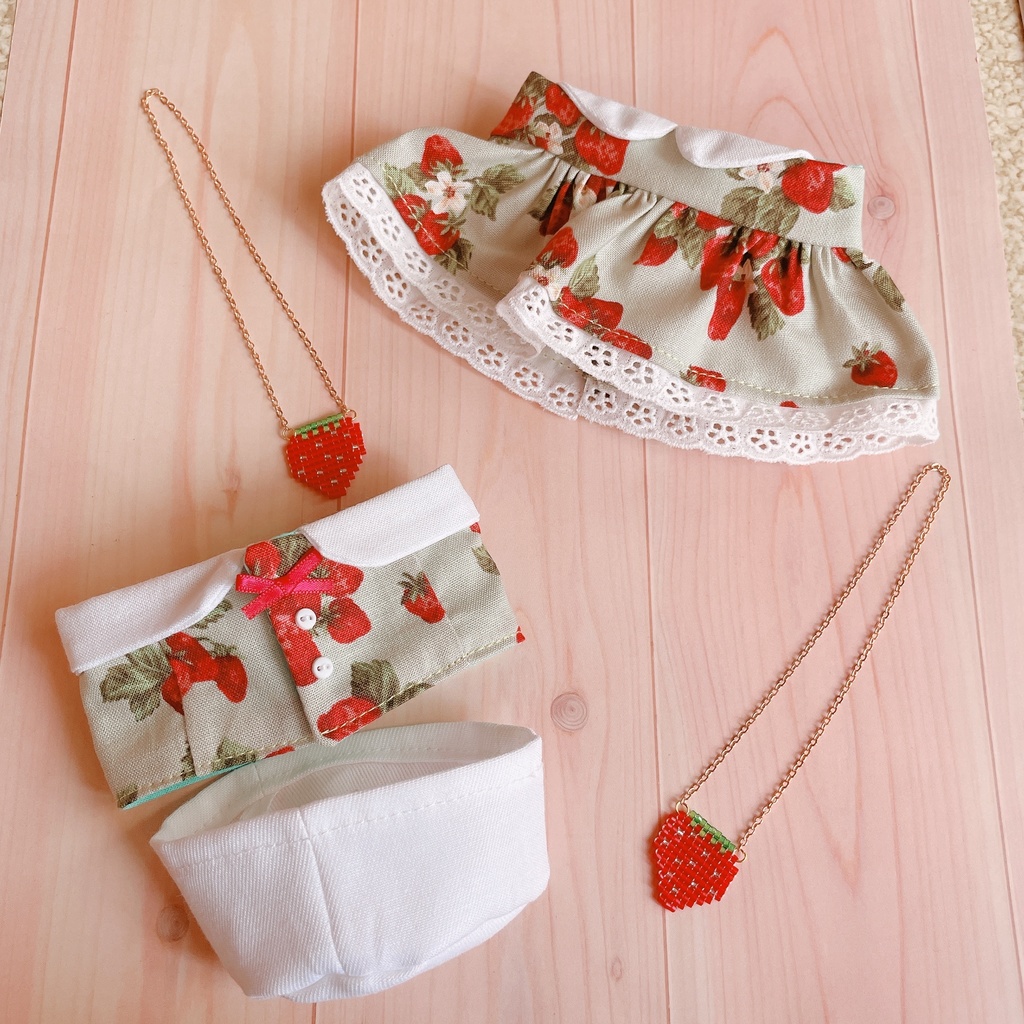 いちごのシャツセット