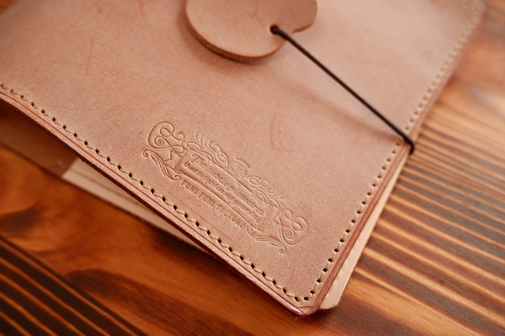 【M5スクエア】システム手帳:シビラ リスシオ