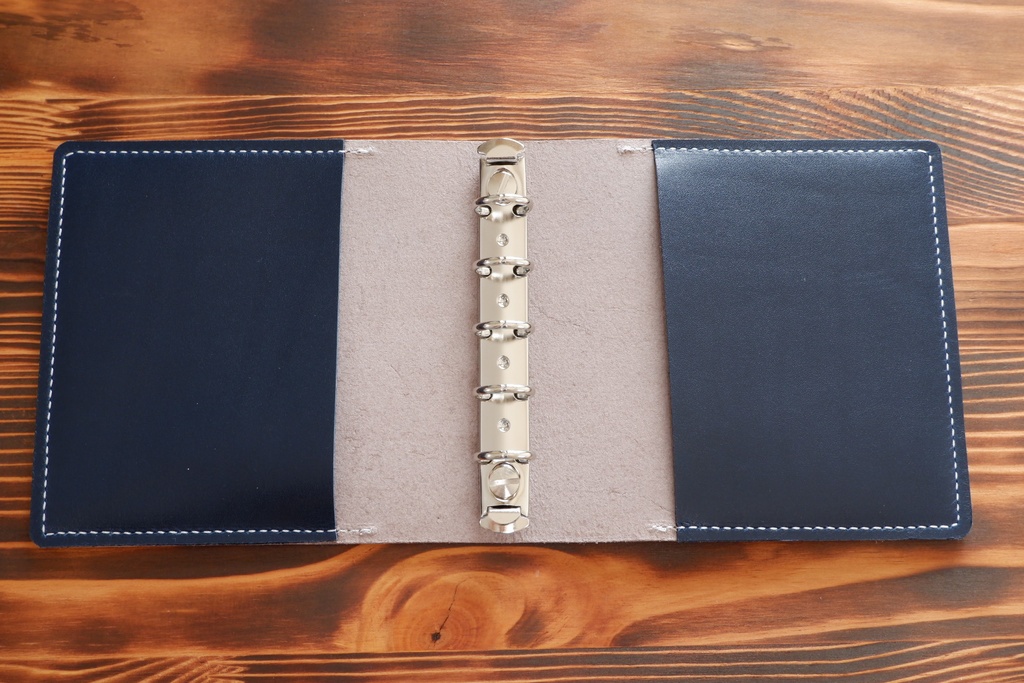 【M5スクエア】システム手帳:シビラ リスシオ