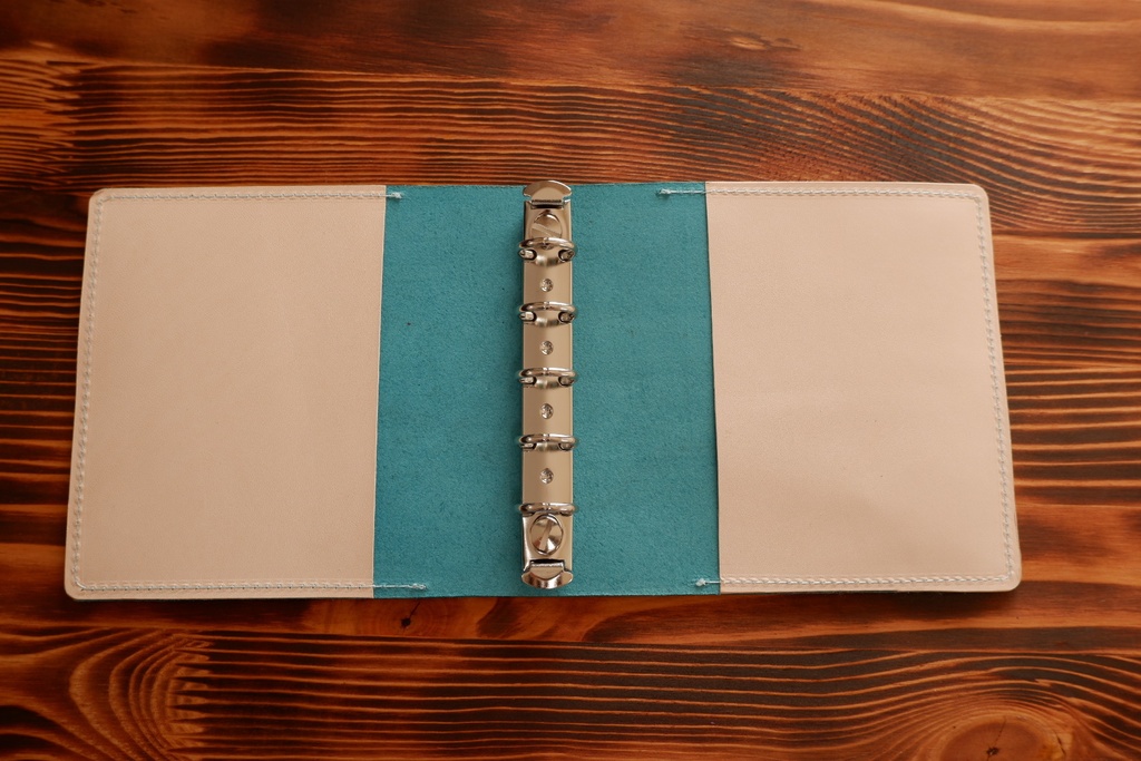 【M5スクエア】システム手帳:シビラ リスシオ