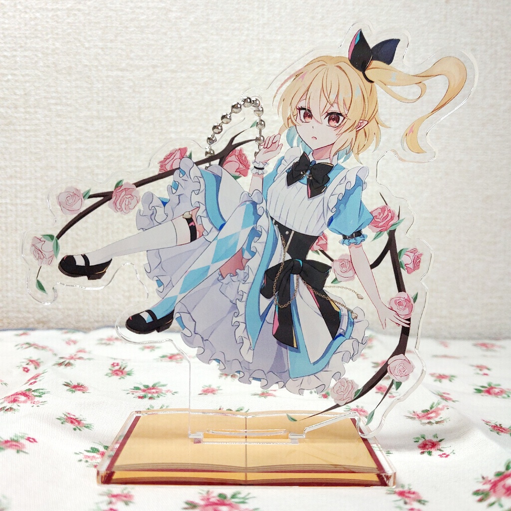 アクリルスタンド フランドール・スカーレット(不思議の国のアリス衣装)