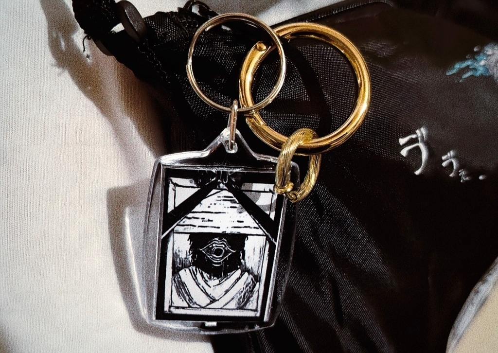 【南無】悪魔の手サコッシュ(遺影キーホルダー付き)