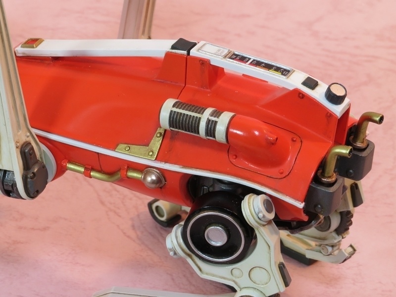 ガジェットゴースト「タイプ・バキュームクリーナー(掃除機)」