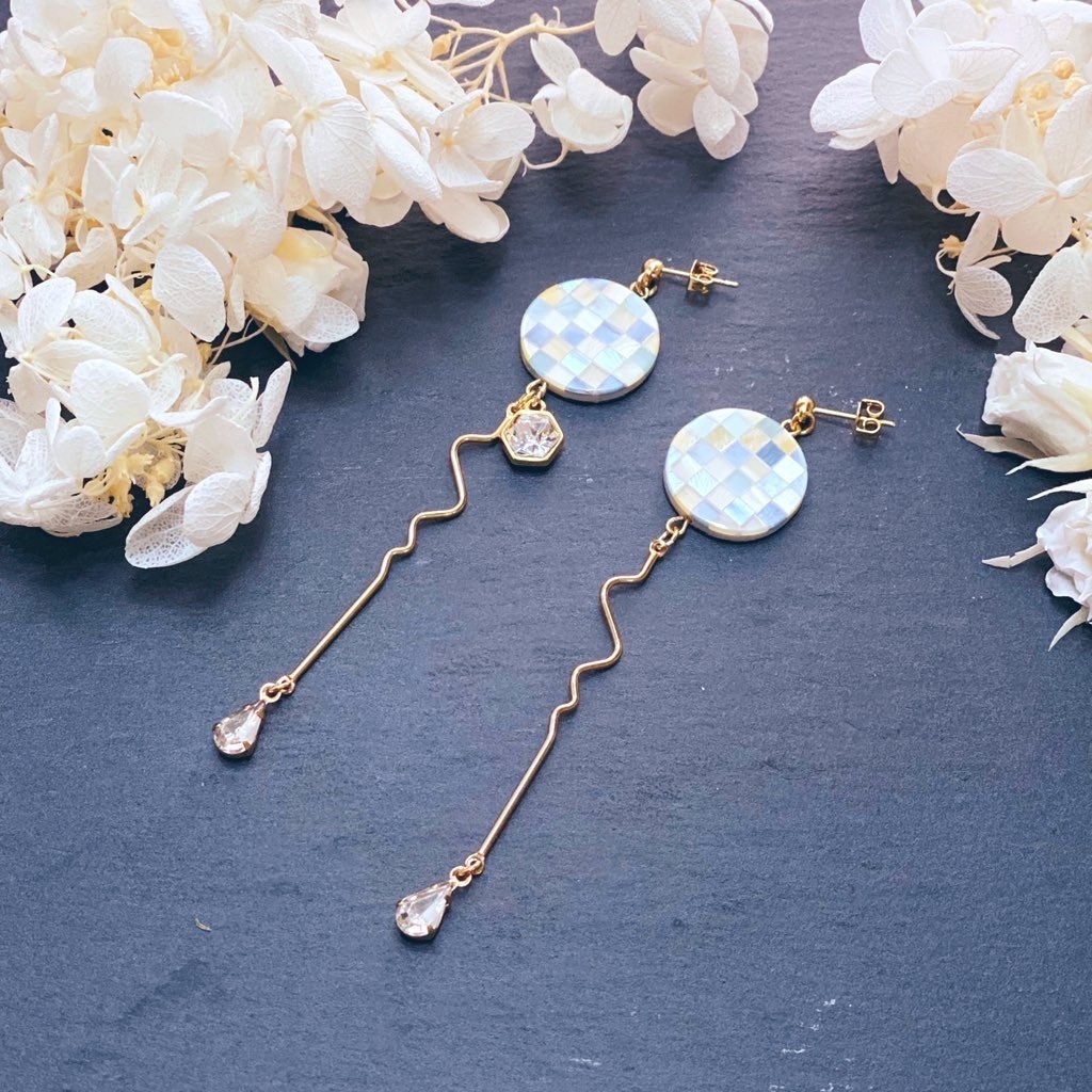 赤安モザイクタイルイヤリング・ピアス