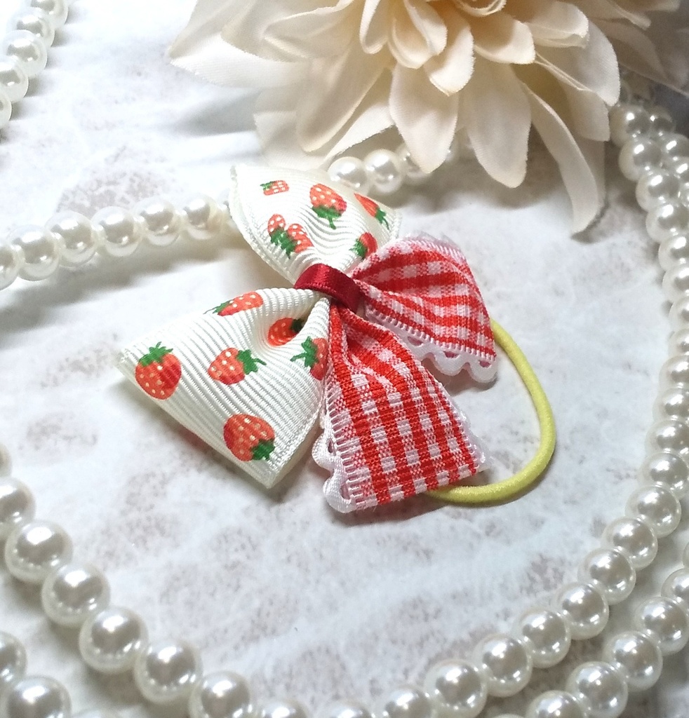 いちご柄×チェックリボン【もちマス・ねんどろいど・ぬい 小物】