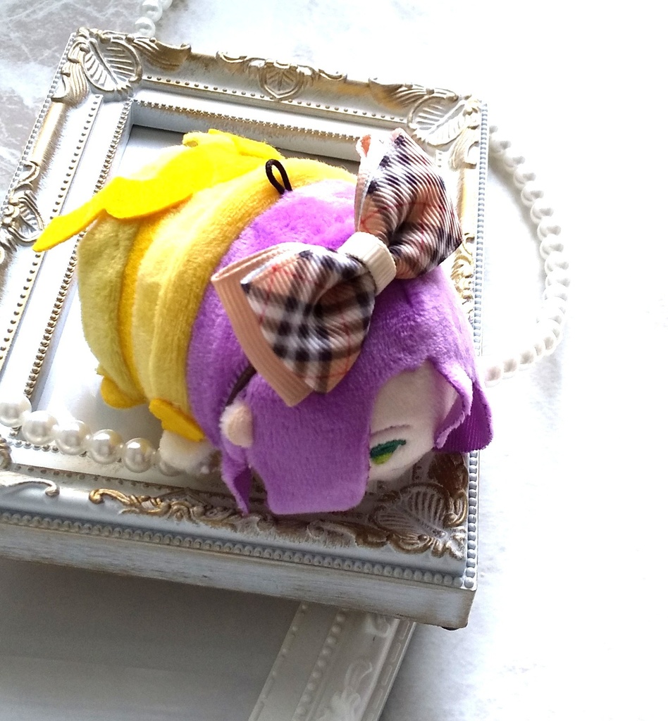 ベージュチェック柄リボン【もちマス・ねんどろいど・ぬい 小物】