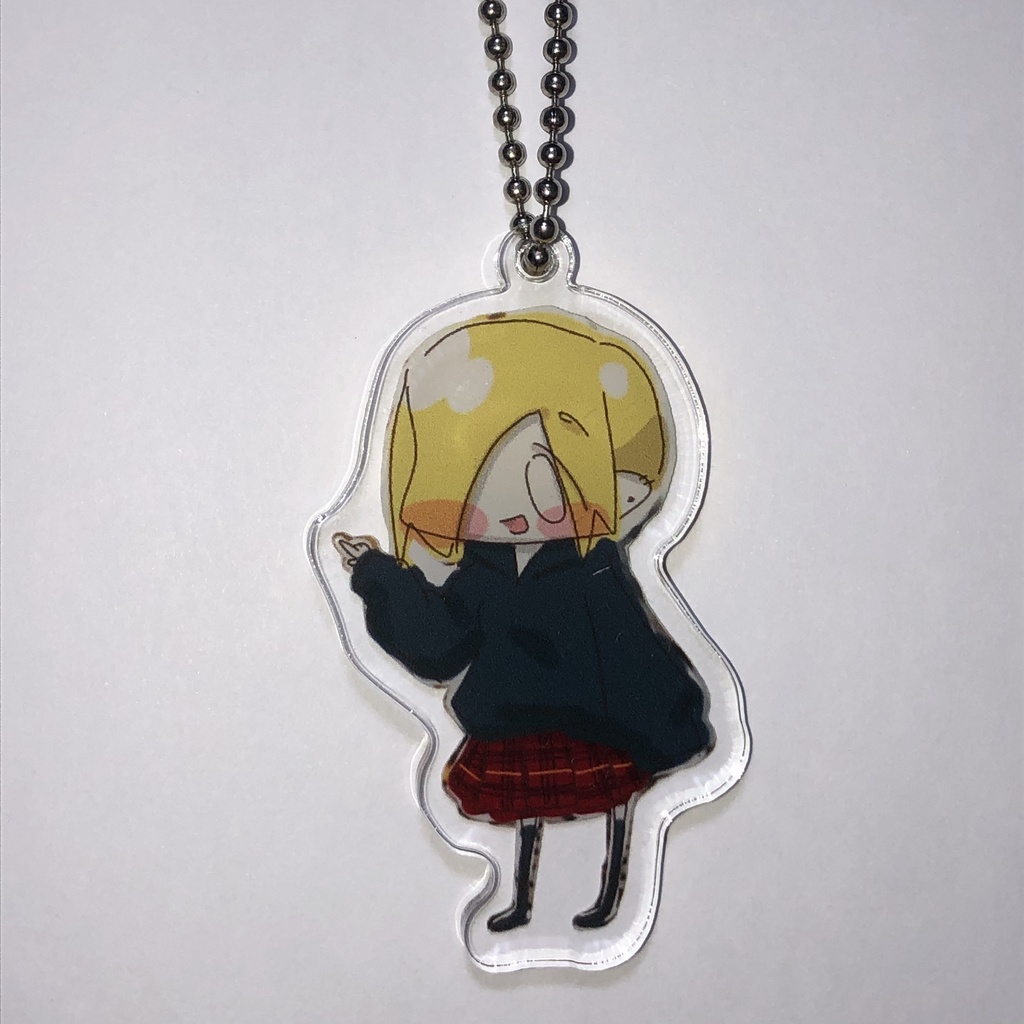 小梅ちゃん アクリルキーホルダー 私服その1