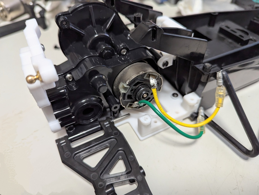 グラスホッパー DT-02ギアボックス連結シャーシ ver.2.0.1