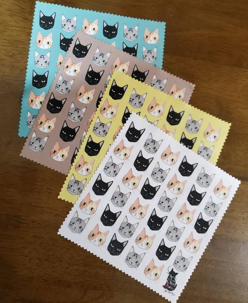 山田家の猫の眼鏡ふき（全四色）